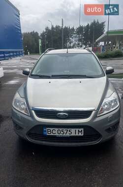 Ford Focus  2010