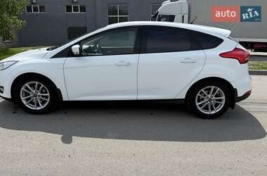 Ford Focus  2016
