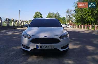 Ford Focus  2016