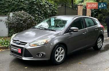 Ford Focus  2011