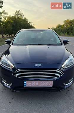 Ford Focus  2016