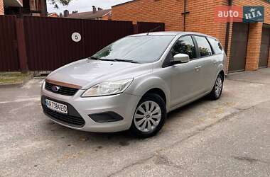 Ford Focus  2010
