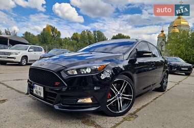 Ford Focus  2017