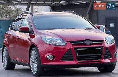 Ford Focus  2012