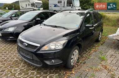 Ford Focus  2010