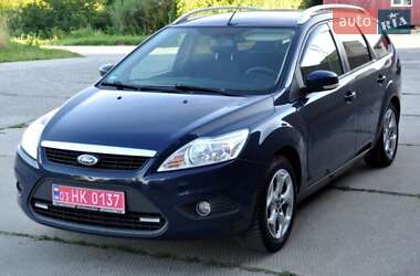 Ford Focus  2010