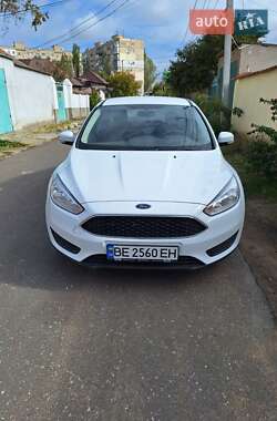 Ford Focus  2016