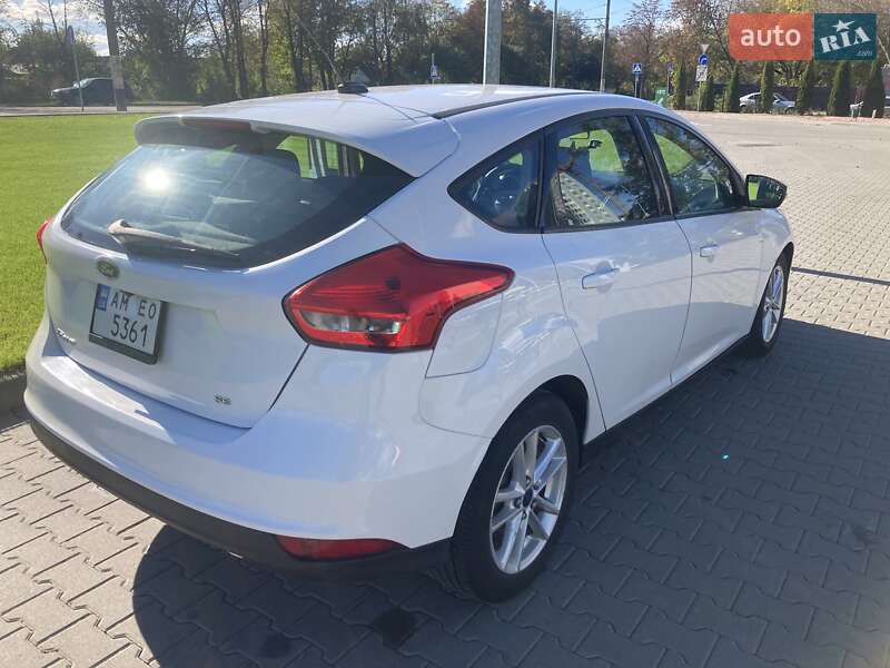 Хэтчбек Ford Focus 2015 в Житомире фото 2 Хэтчбек Ford Focus 2015 в Житомире