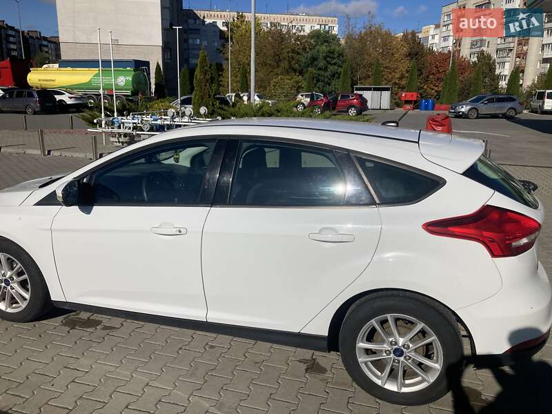 Хэтчбек Ford Focus 2015 в Житомире фото 6 Хэтчбек Ford Focus 2015 в Житомире