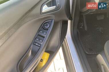 Хэтчбек Ford Focus 2015 в Житомире фото 13 Хэтчбек Ford Focus 2015 в Житомире