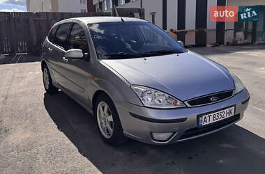 Ford Focus  2002