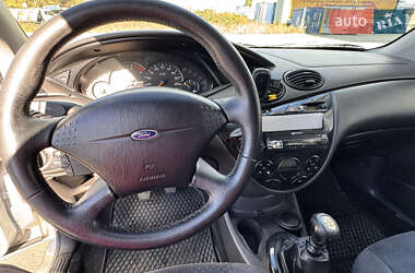 Хетчбек Ford Focus 2002 в Києві