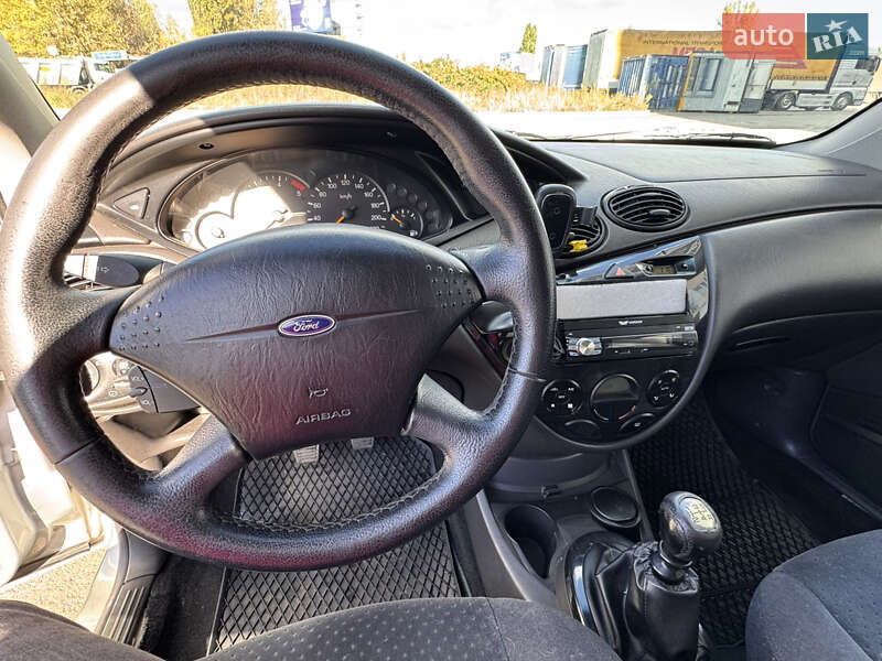 Хетчбек Ford Focus 2002 в Києві