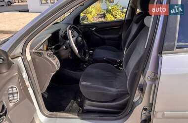 Хетчбек Ford Focus 2002 в Києві