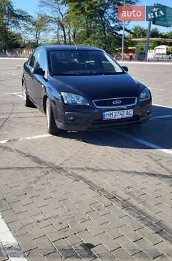 Ford Focus  2005