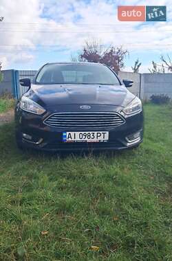 Ford Focus  2015