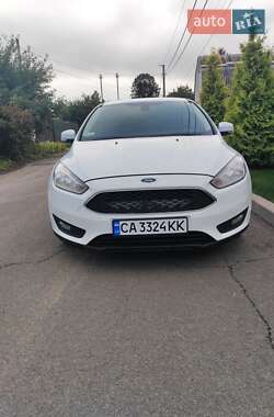 Ford Focus  2016