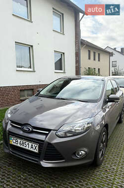 Ford Focus  2012