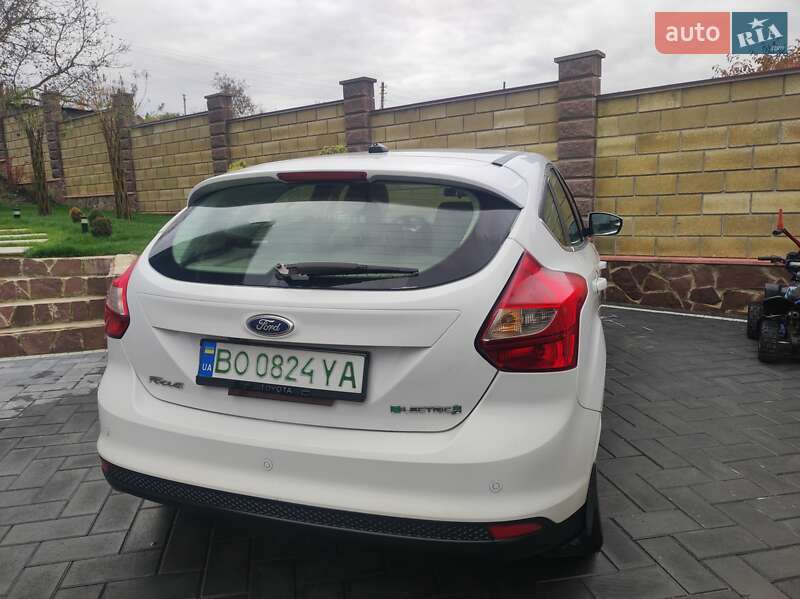 Хэтчбек Ford Focus 2013 в Тернополе