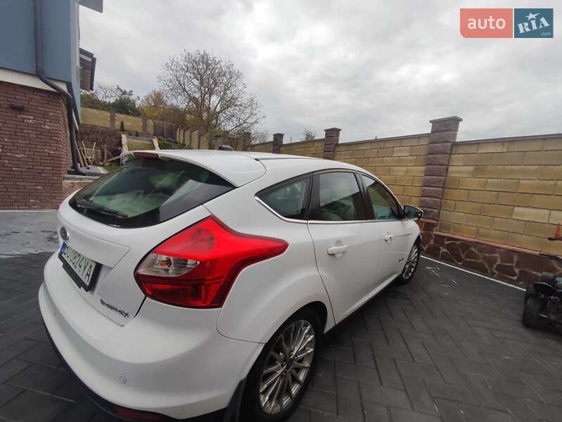 Хэтчбек Ford Focus 2013 в Тернополе