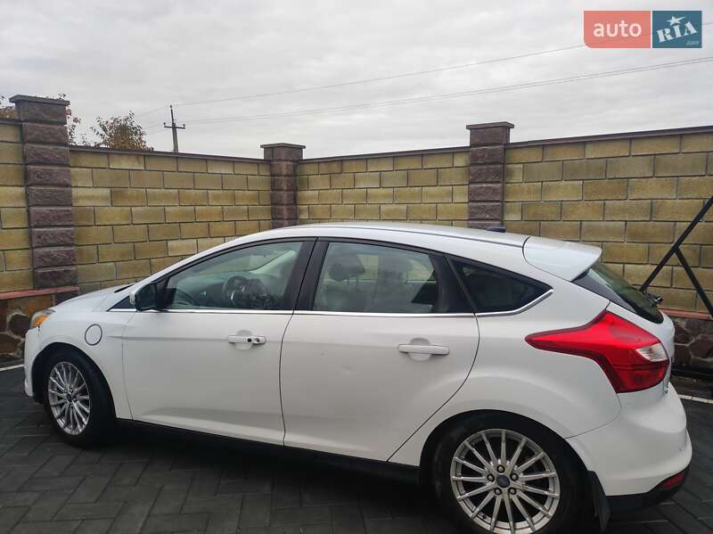 Хэтчбек Ford Focus 2013 в Тернополе