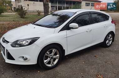 Ford Focus  2012