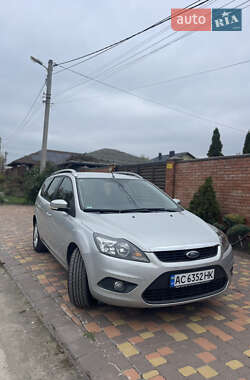 Ford Focus  2010