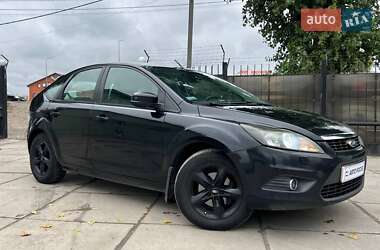 Ford Focus  2010