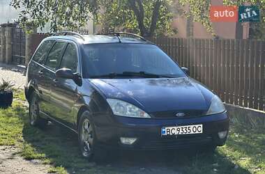 Ford Focus  2004