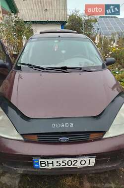 Ford Focus  2001