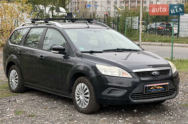 Ford Focus  2010