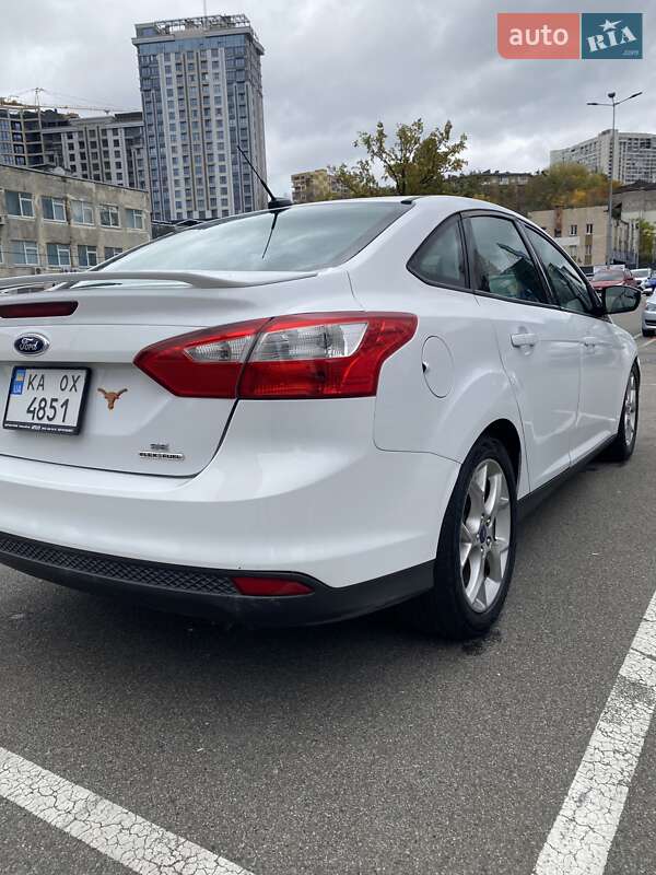 Седан Ford Focus 2013 в Киеве