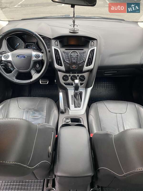 Седан Ford Focus 2013 в Киеве