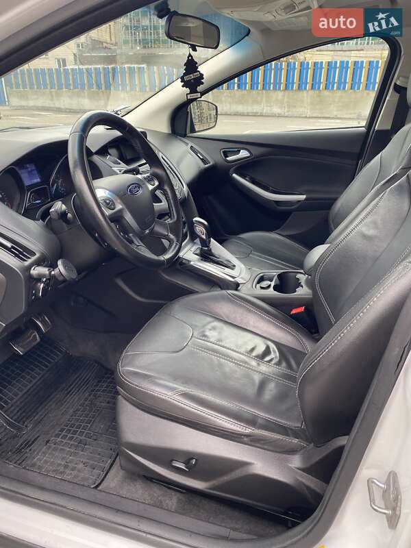 Седан Ford Focus 2013 в Киеве