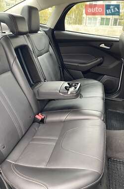 Седан Ford Focus 2013 в Киеве