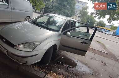 Ford Focus  2002