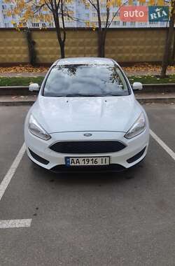 Ford Focus  2016