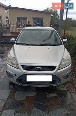 Ford Focus  2011
