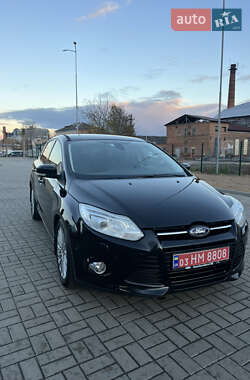 Ford Focus  2011