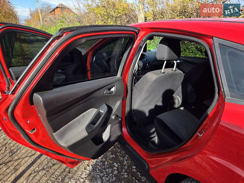 Хэтчбек Ford Focus 2013 в Хмельницком фото 14 Хэтчбек Ford Focus 2013 в Хмельницком