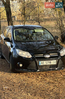 Ford Focus  2011