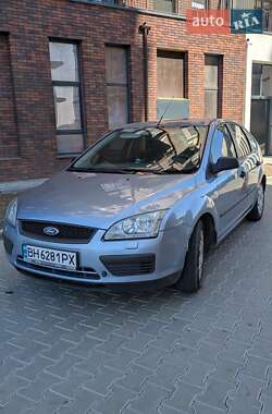 Ford Focus  2005