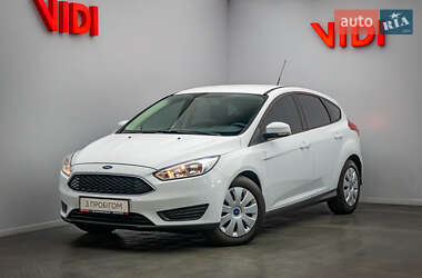 Ford Focus  2015