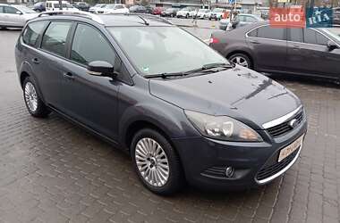 Ford Focus  2010