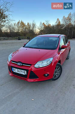 Ford Focus  2011