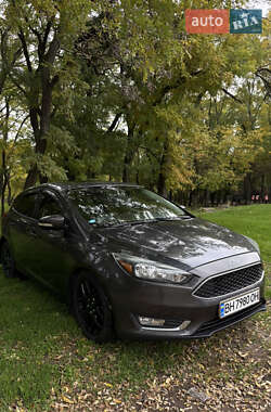 Ford Focus  2016