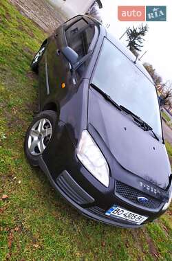 Ford Focus  2005