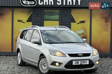 Ford Focus  2010