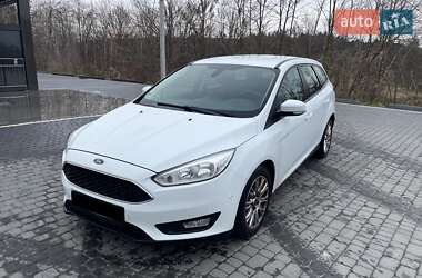 Ford Focus  2015