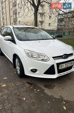 Ford Focus  2011